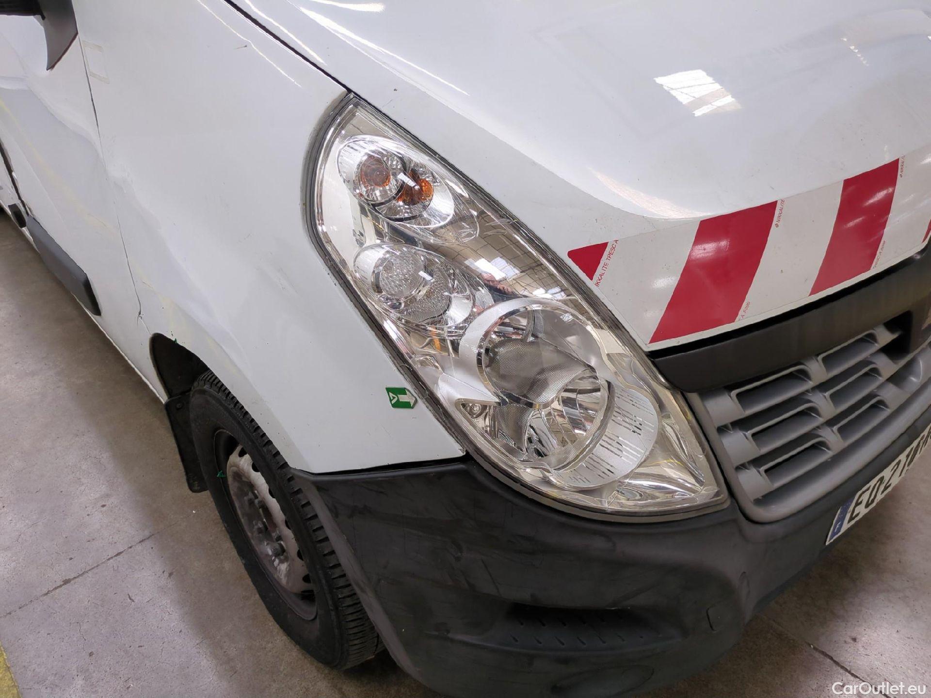  Renault  Master RENAULT  VU 4p Fourgon FG GCf Trac F3500 L2H2 dCi 130 Euro6 #153