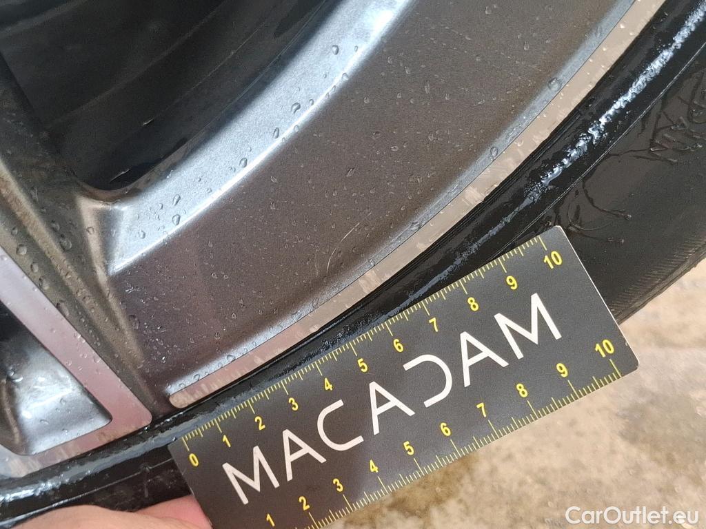  Mercedes  CLA-Klasse MERCEDES-BENZ CLA Coupe / 2019 / 4P / Coupé CLA 250 e AMG Line / VO RECONDITIONNE - PHOTOS AVANT RECONDITIONNEMENT #8