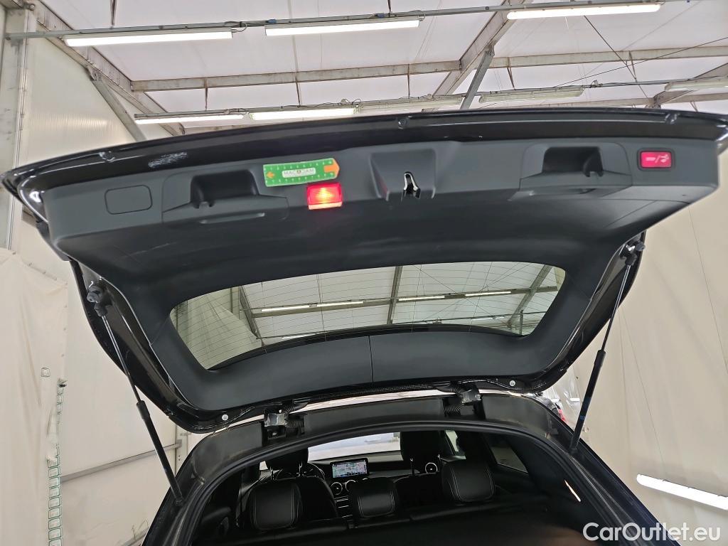  Mercedes  G-Klasee MERCEDES-BENZ GLC / 2019 / 5P / SUV 2.0 GLC 300 E AMG LINE 4MATIC / VO RECONDITIONNE - PHOTOS AVANT RECONDITIONNEMENT #1