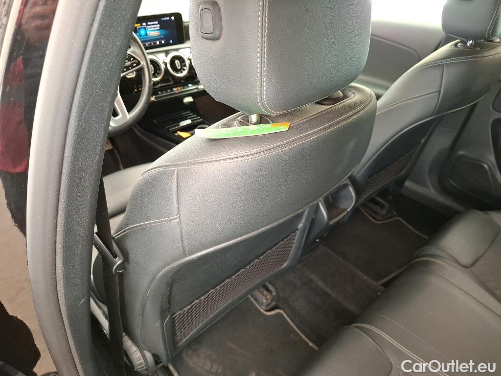  Mercedes  A-Klasse MERCEDES-BENZ Classe A Compact / 2018 / 5P / Berline A 200 d Business Line 8G-DCT #1