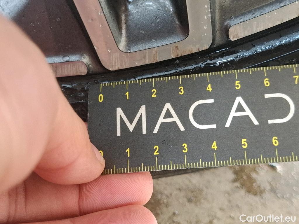  Mercedes  CLA-Klasse MERCEDES-BENZ CLA Coupe / 2019 / 4P / Coupé CLA 250 e AMG Line / VO RECONDITIONNE - PHOTOS AVANT RECONDITIONNEMENT #7