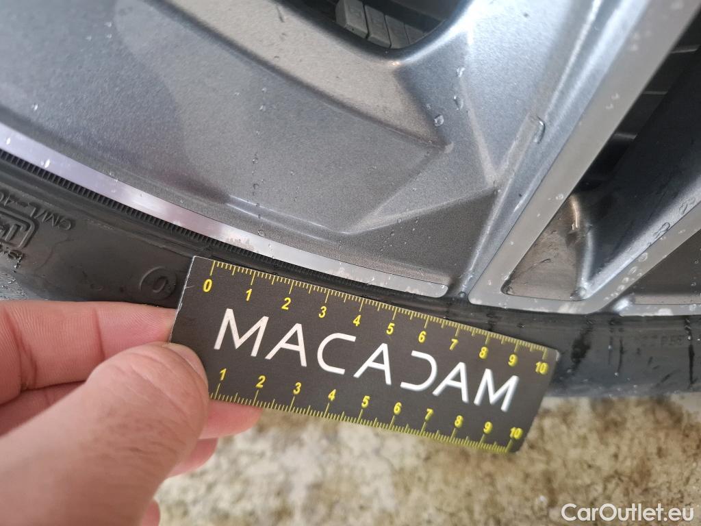  Mercedes  CLA-Klasse MERCEDES-BENZ CLA Coupe / 2019 / 4P / Coupé CLA 250 e AMG Line / VO RECONDITIONNE - PHOTOS AVANT RECONDITIONNEMENT #12