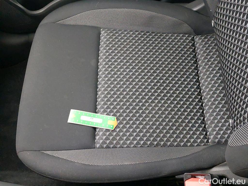  Nissan  Micra NISSAN  / 2016 / 5P / Berline IG-T 92 Business Edition / VO RECONDITIONNE - PHOTOS AVANT RECONDITIONNEMENT #19