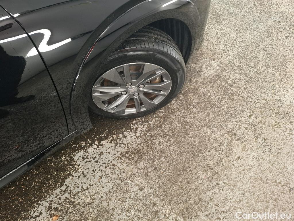  Peugeot  208  (e-) Allure Pack 50kWh BVA / VO RECONDITIONNE - PHOTOS AVANT RECONDITIONNEMENT #7