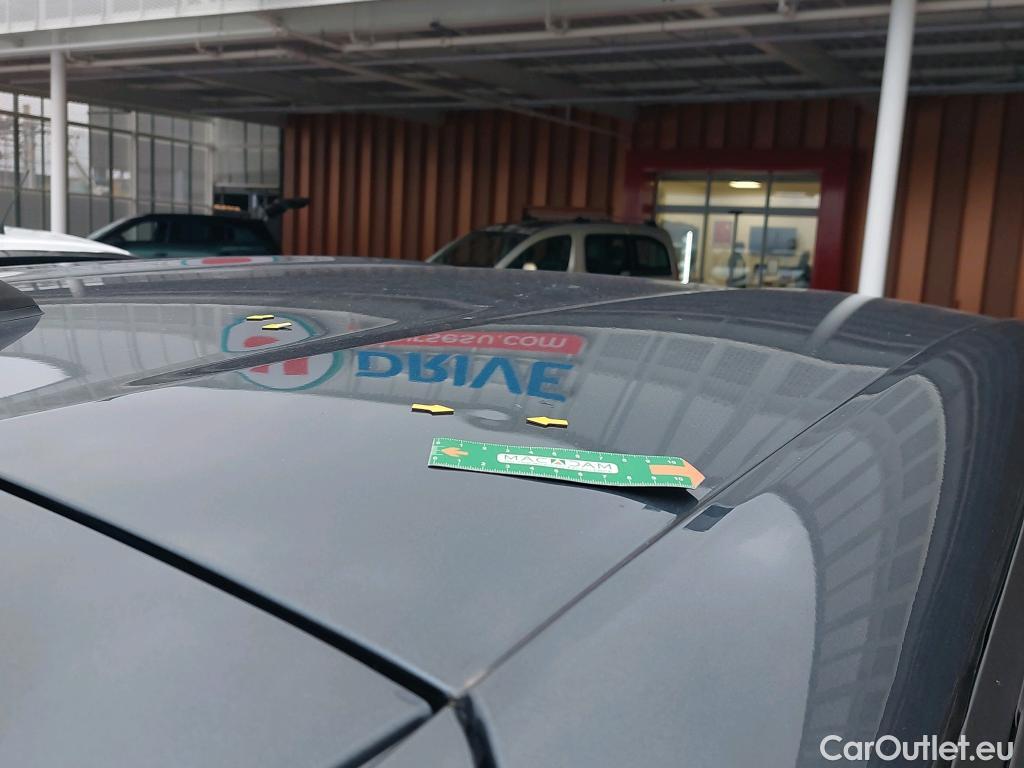  Nissan  Micra NISSAN  / 2016 / 5P / Berline IG-T 92 Business Edition / VO RECONDITIONNE - PHOTOS AVANT RECONDITIONNEMENT #6