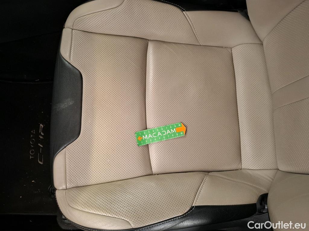  Toyota  C-HR TOYOTA  / 2016 / 5P / SUV 2.0 HYBRIDE 184 COLLECTION #25