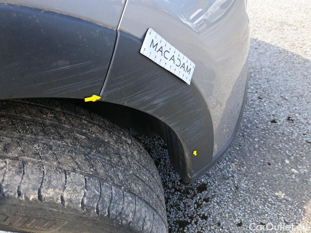 Citroen  C3  Société Feel 1.5 BlueHDI 100CV BVM6 E6d #23