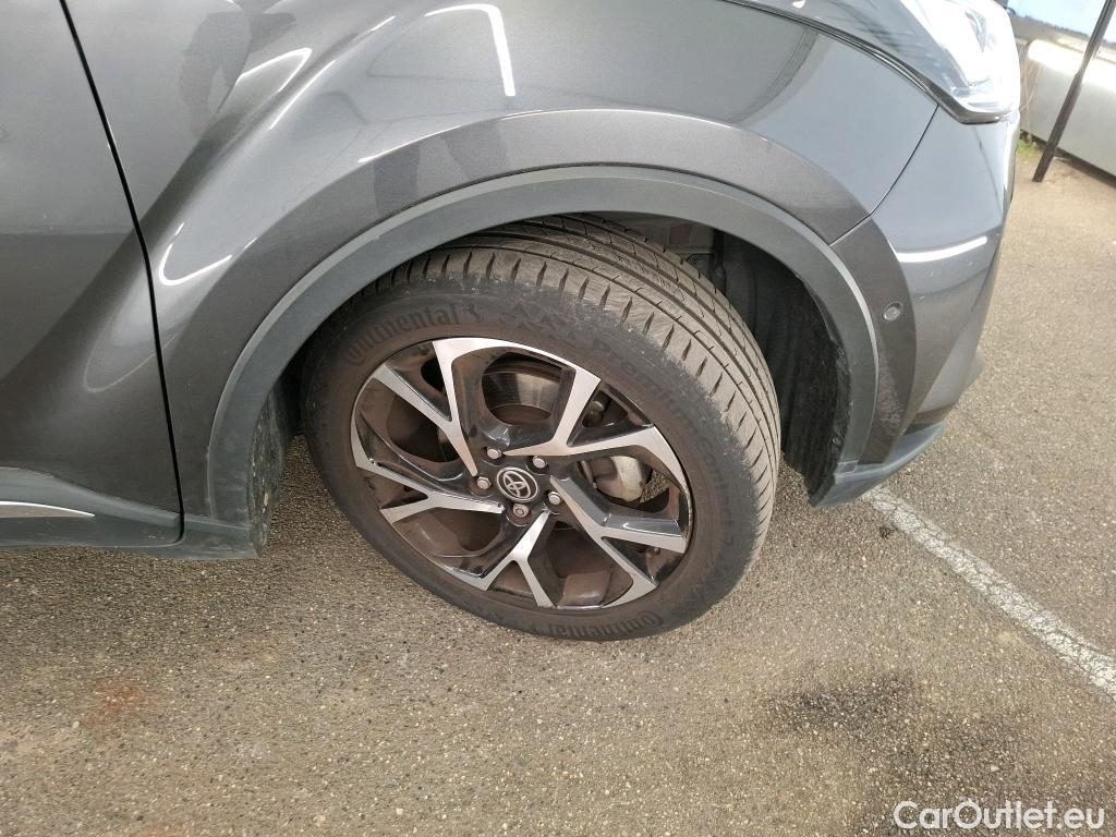  Toyota  C-HR TOYOTA  / 2016 / 5P / SUV 2.0 HYBRIDE 184 COLLECTION #31