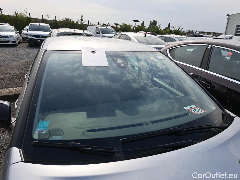  Citroen  C3  Société Feel 1.5 BlueHDI 100CV BVM6 E6d #1