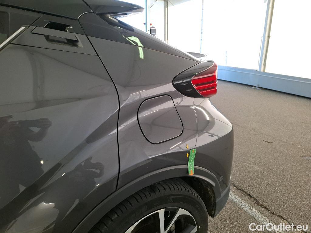  Toyota  C-HR TOYOTA  / 2016 / 5P / SUV 2.0 HYBRIDE 184 COLLECTION #37