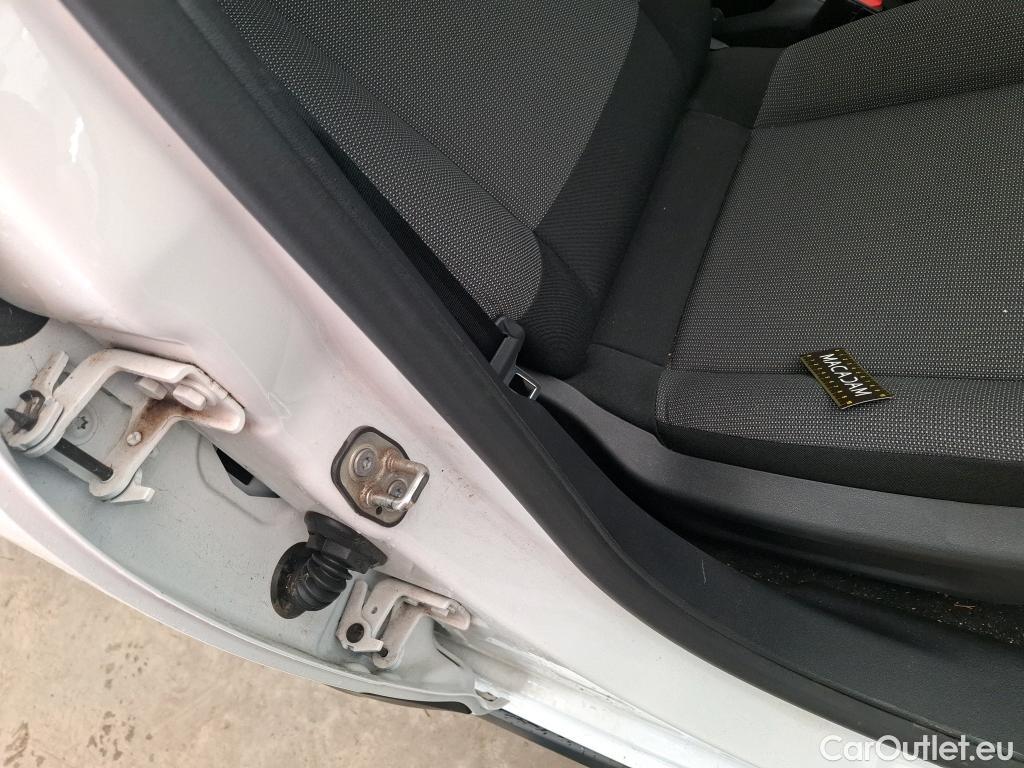  Citroen  C3 CITROEN  Société / 2016 / 5P / Berline BlueHDi 100 S&S BVM Feel Nav #25