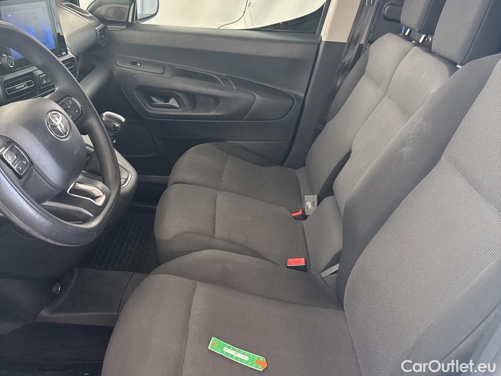  Toyota  Proace  City / 2019 / 4P / Fourgonnette 1.5 Medium 100 D-4D Business #7