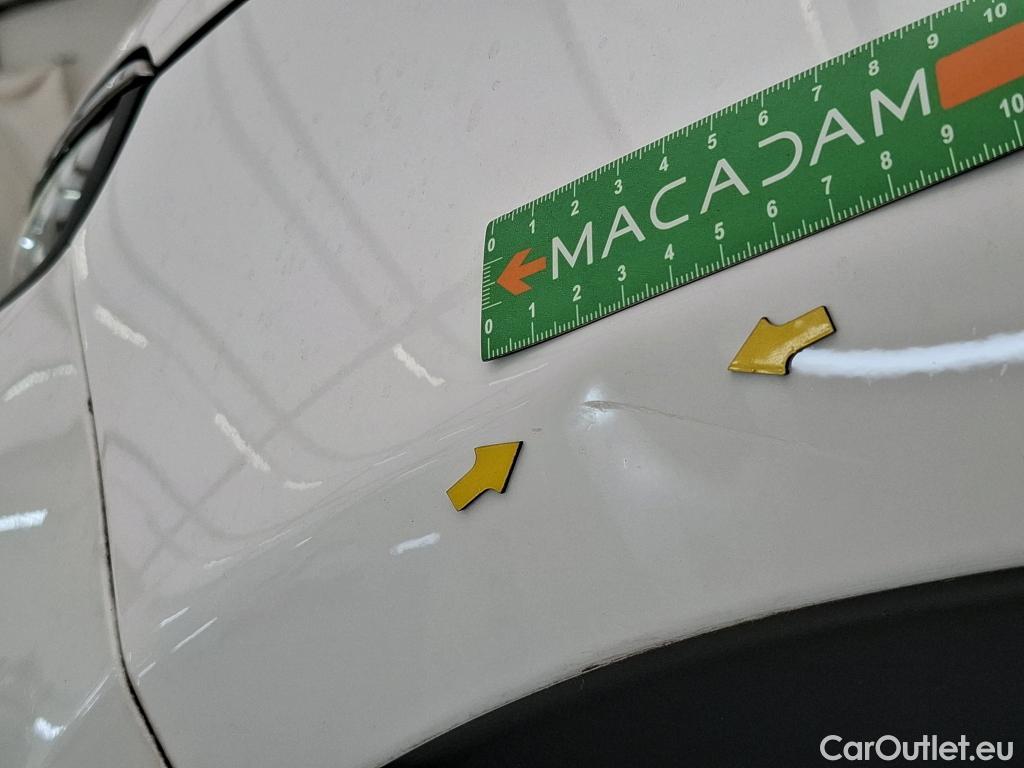  Citroen  C3 CITROEN  Société / 2020 / 5P / Berline / VU BlueHDi 100 SandS BVM6 Feel Nav #4
