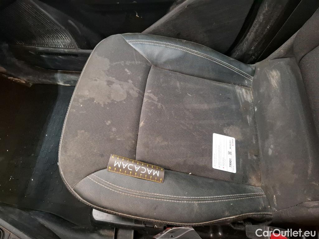  Renault  EXPRESS RENAULT  / 2021 / 4P / Fourgonnette Confort - Blue dCi 95-22 #51