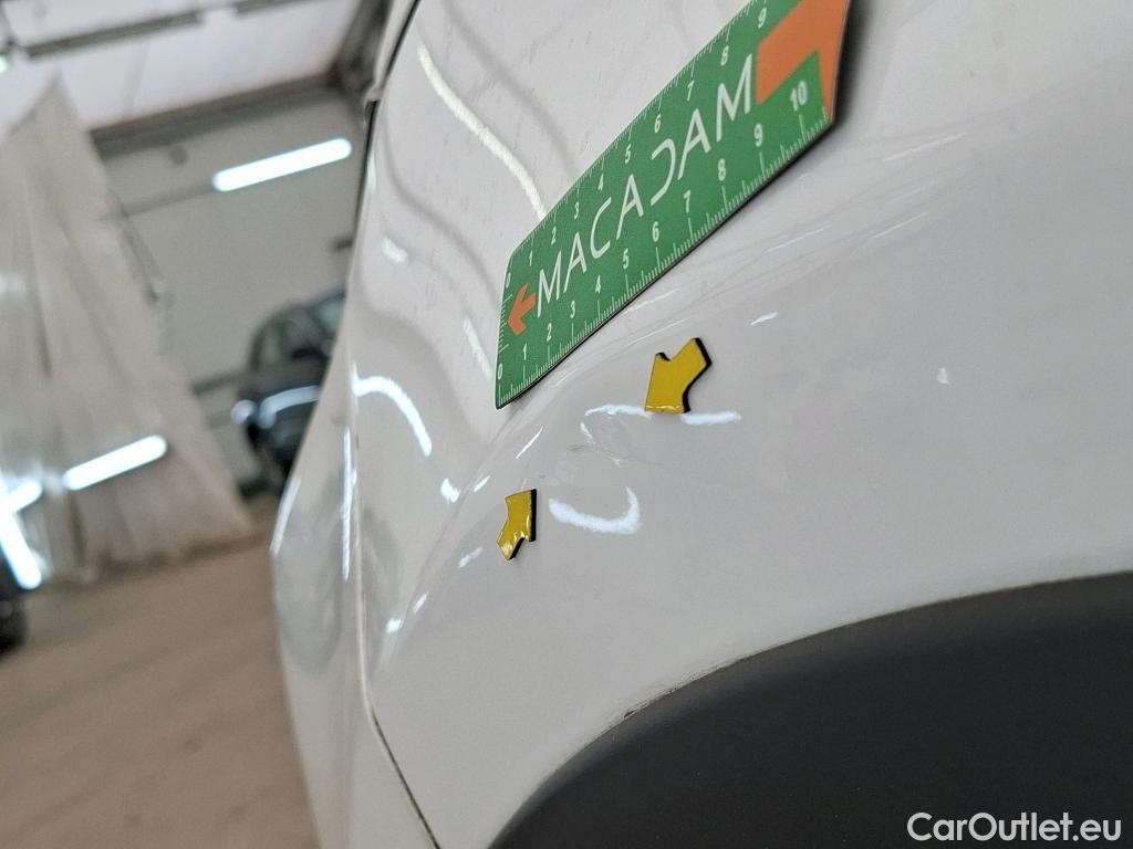  Citroen  C3 CITROEN  Société / 2020 / 5P / Berline / VU BlueHDi 100 SandS BVM6 Feel Nav #3