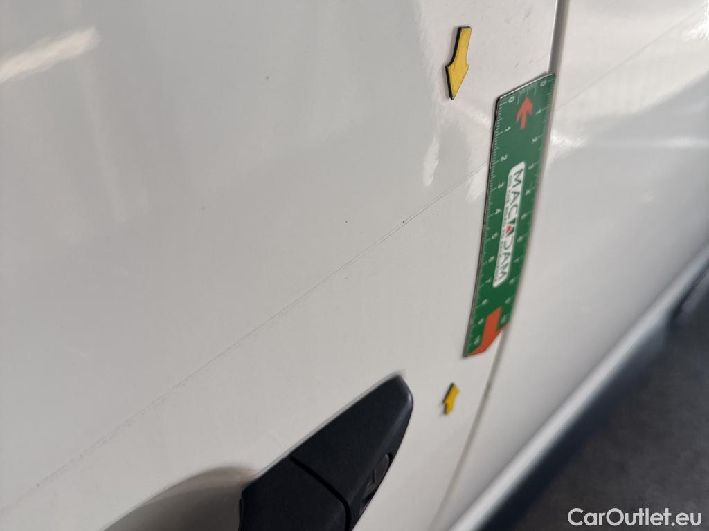  Toyota  Proace  City / 2019 / 4P / Fourgonnette 1.5 Medium 100 D-4D Business #16