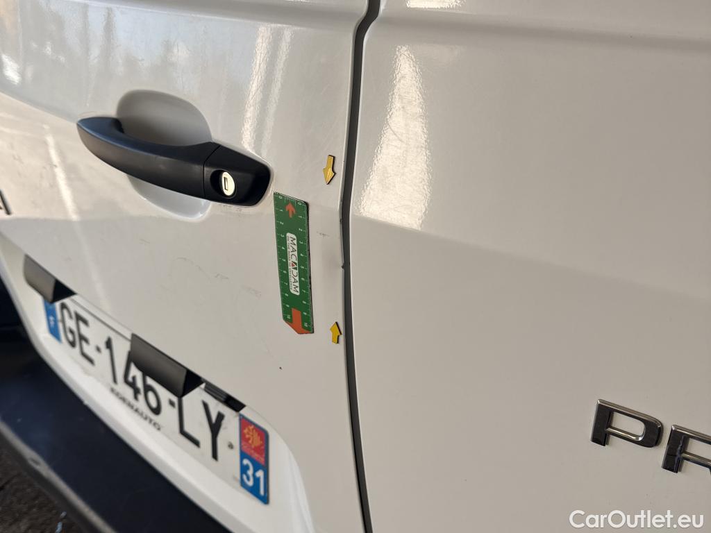  Toyota  Proace  City / 2019 / 4P / Fourgonnette 1.5 Medium 100 D-4D Business #4