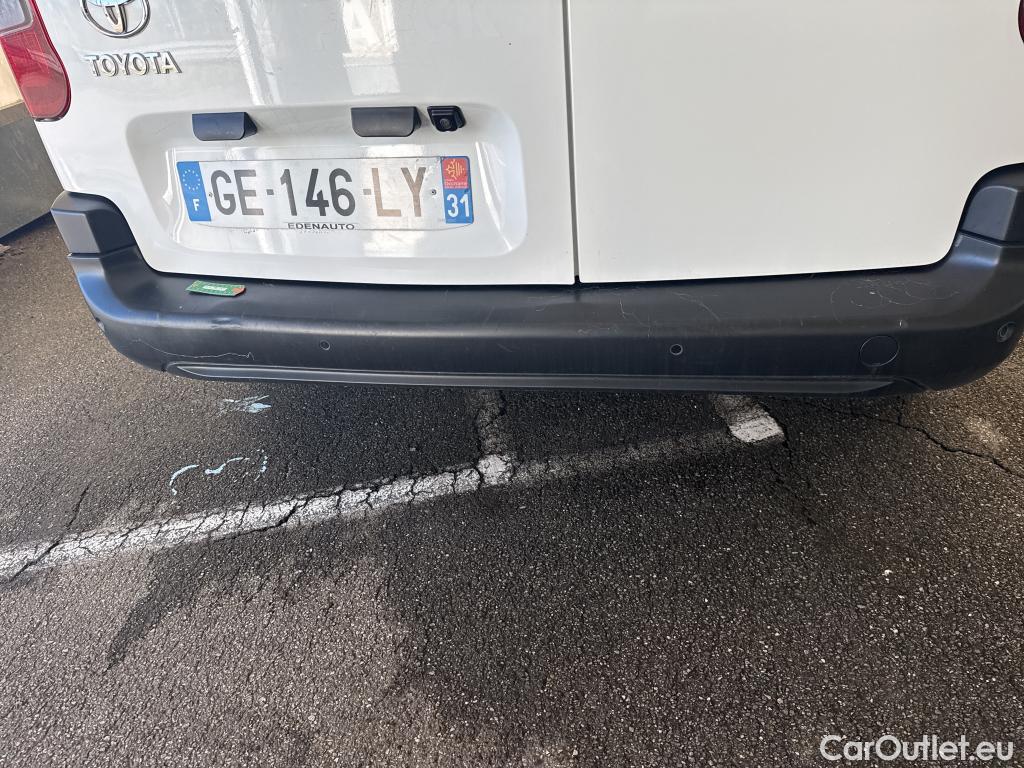  Toyota  Proace  City / 2019 / 4P / Fourgonnette 1.5 Medium 100 D-4D Business #1