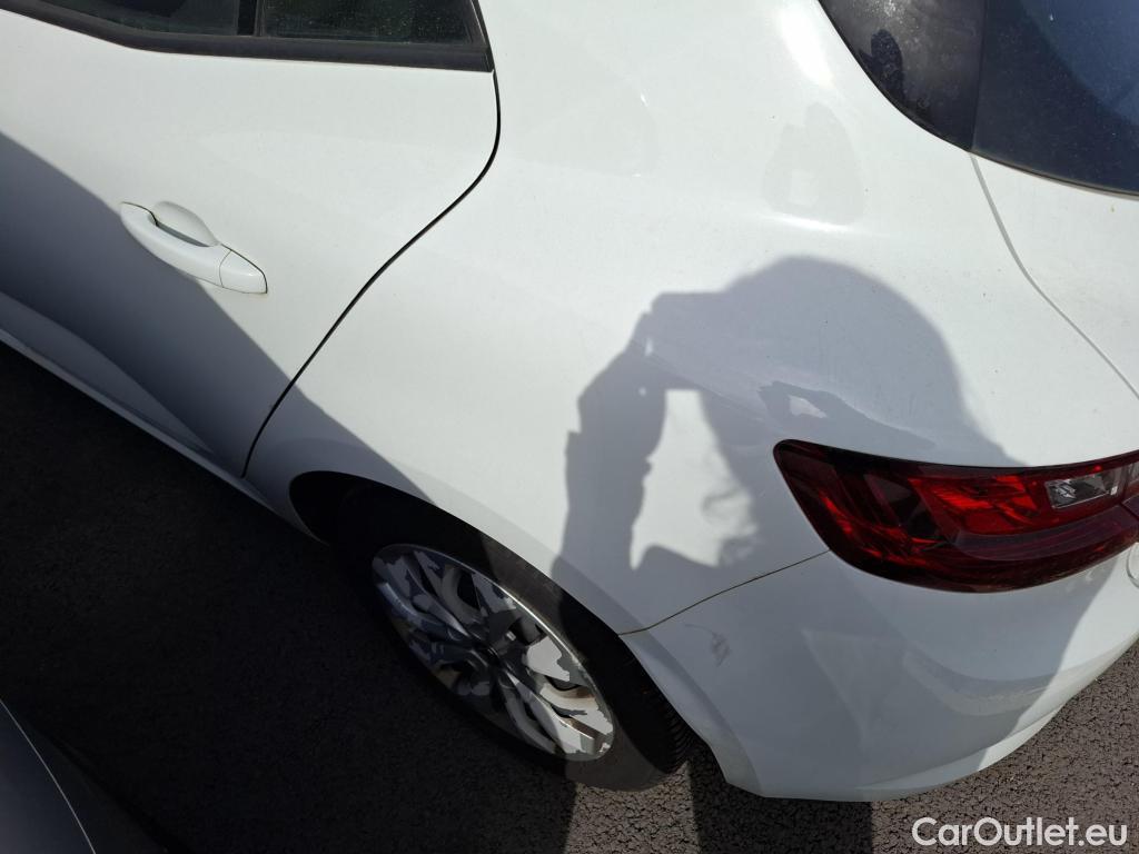  Renault  Megane RENAULT Mégane Société / 2016 / 5P / Berline Air Nav 2P Blue dCi 95 #36