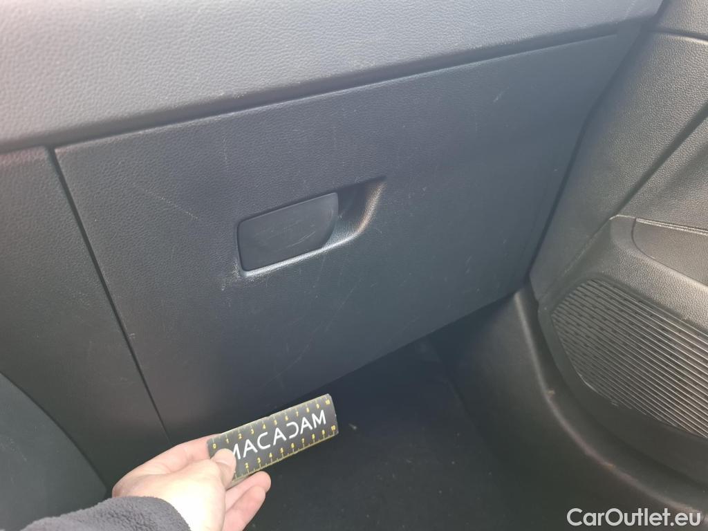  Renault  Clio  V Société Air Nav 1.5 dCi 85CV BVM6 E6dT
 #36