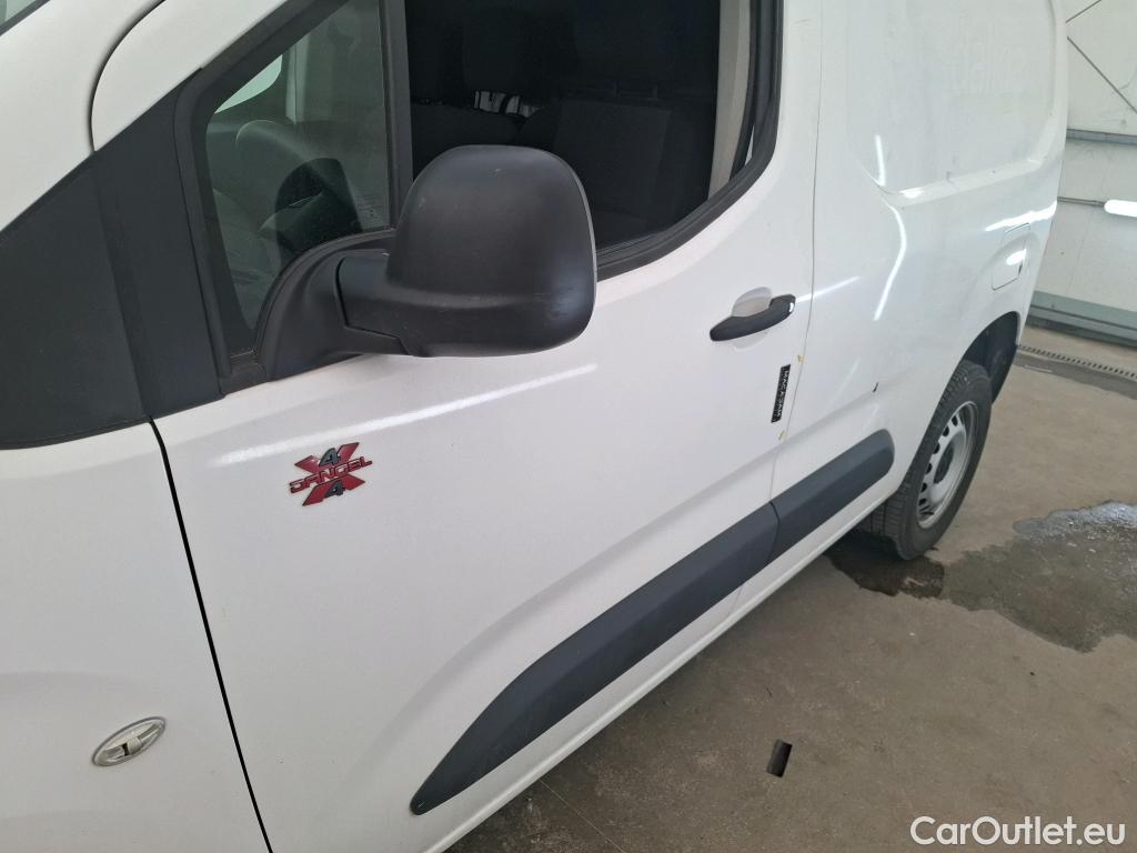  Citroen  Berlingo  Fourgon Club M 1000 1.5 BlueHDi 100CV BVM5 E6dT #6