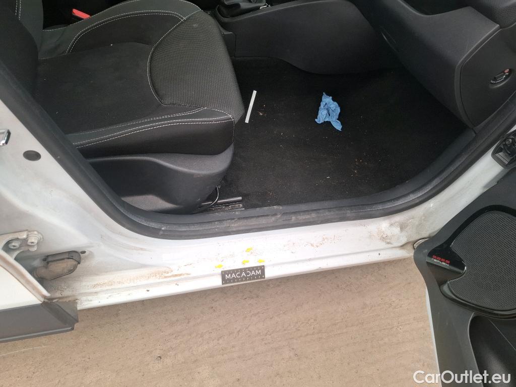  Renault  Clio  IV Air MediaNav 1.5 dCi 75CV BVM5 E6 #61