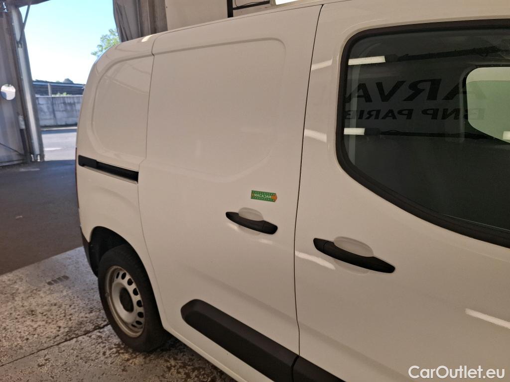  Citroen  Berlingo  Fourgon Driver M 1000 1.5 BlueHDi 100CV BVM5 E6dT #18