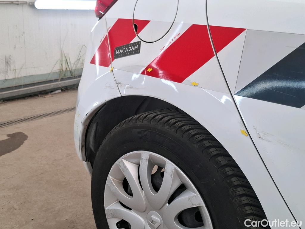  Renault  Clio  IV Air MediaNav 1.5 dCi 75CV BVM5 E6 #36