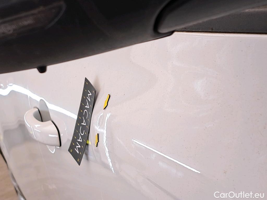  Renault  Megane RENAULT Mégane Société / 2016 / 5P / Berline Air Nav 2P Blue dCi 95 #23