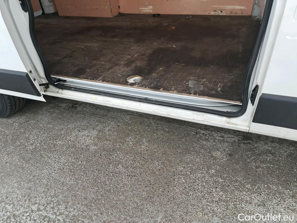  Peugeot  Boxer PEUGEOT  / 2014 / 4P / Fourgon tôlé BlueHDi 140 S&S ASPHALT 335 L2H2 #16