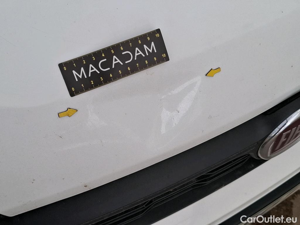  Fiat  Doblo FIAT Doblò Cargo / 2015 / 4P / Fourgonnette Maxi 1.3 Multijet 95 Pro Lounge 750kg #16