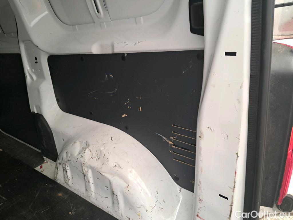  Citroen  Jumpy  Fourgon Club M 2.0 BlueHDi 145CV BVM6 E6d #13