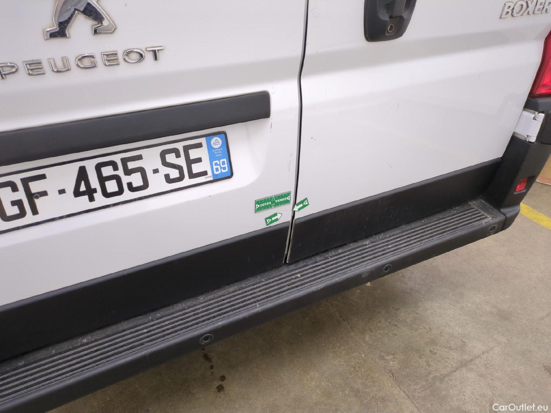  Peugeot  Boxer PEUGEOT  / 2014 / 4P / Fourgon tôlé BlueHDi 140 S&S ASPHALT 330 L2H1 #27