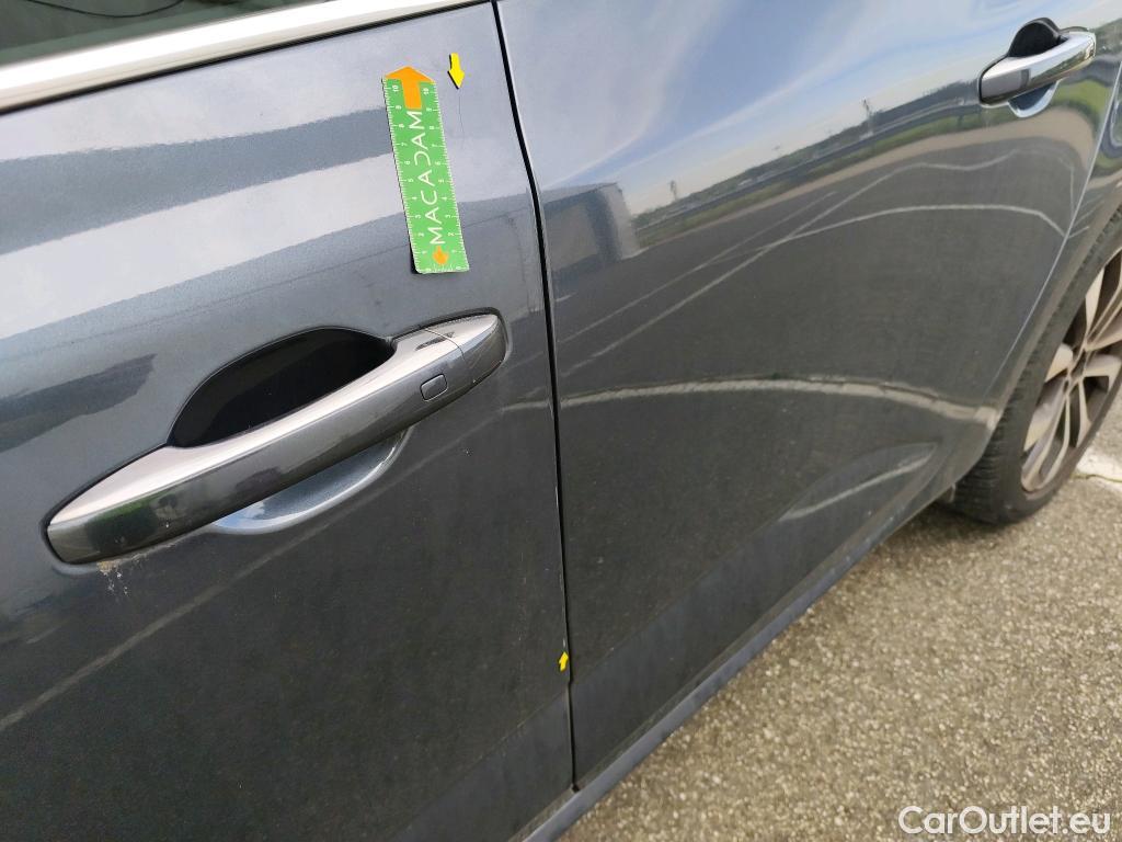  Renault  Megane RENAULT Mégane Estate / 2020 / 5P / Break techno TCe 140 EDC #34