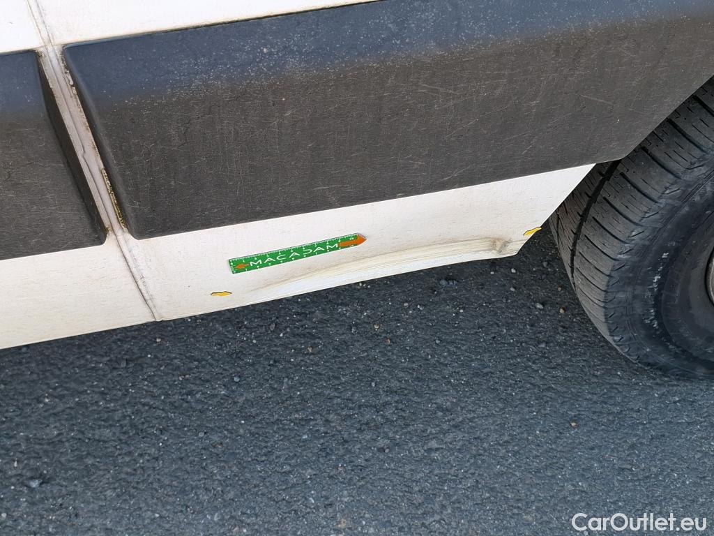 Renault  Master  III Fourgon L2H2 3 5 Grand Confort dCi 130CV BVM6 E6 #11