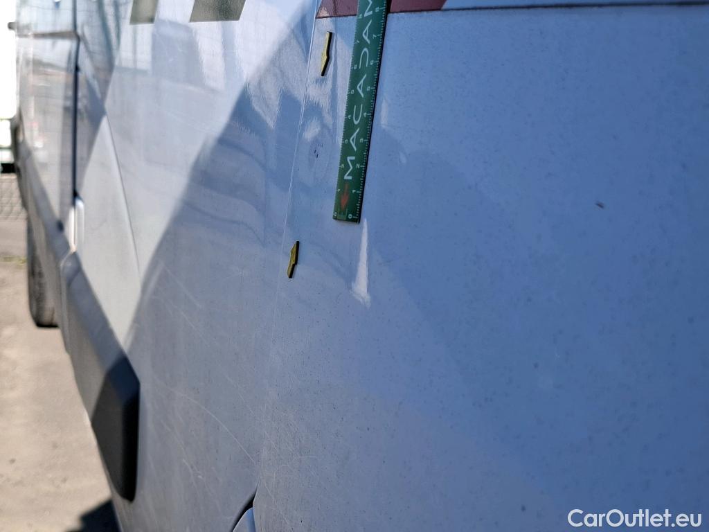 Renault  Master  III Fourgon L2H2 3 5 Grand Confort dCi 130CV BVM6 E6 #16