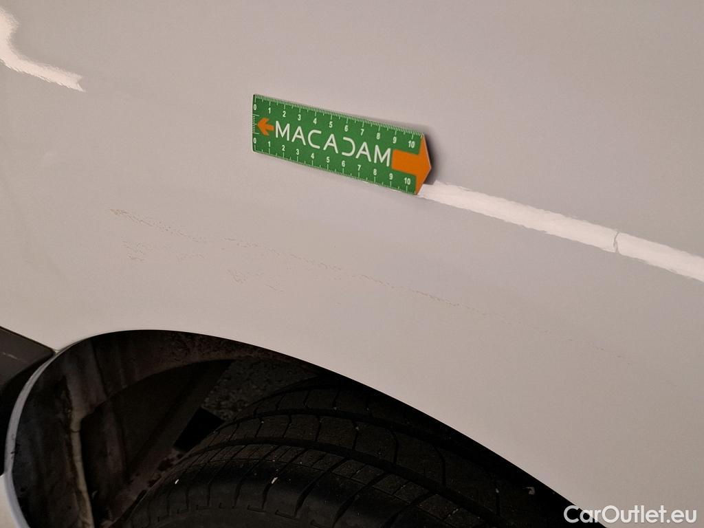  Renault  Master  III Fourgon L2H2 3 5 Grand Confort dCi 135CV BVM6 E6dT #36