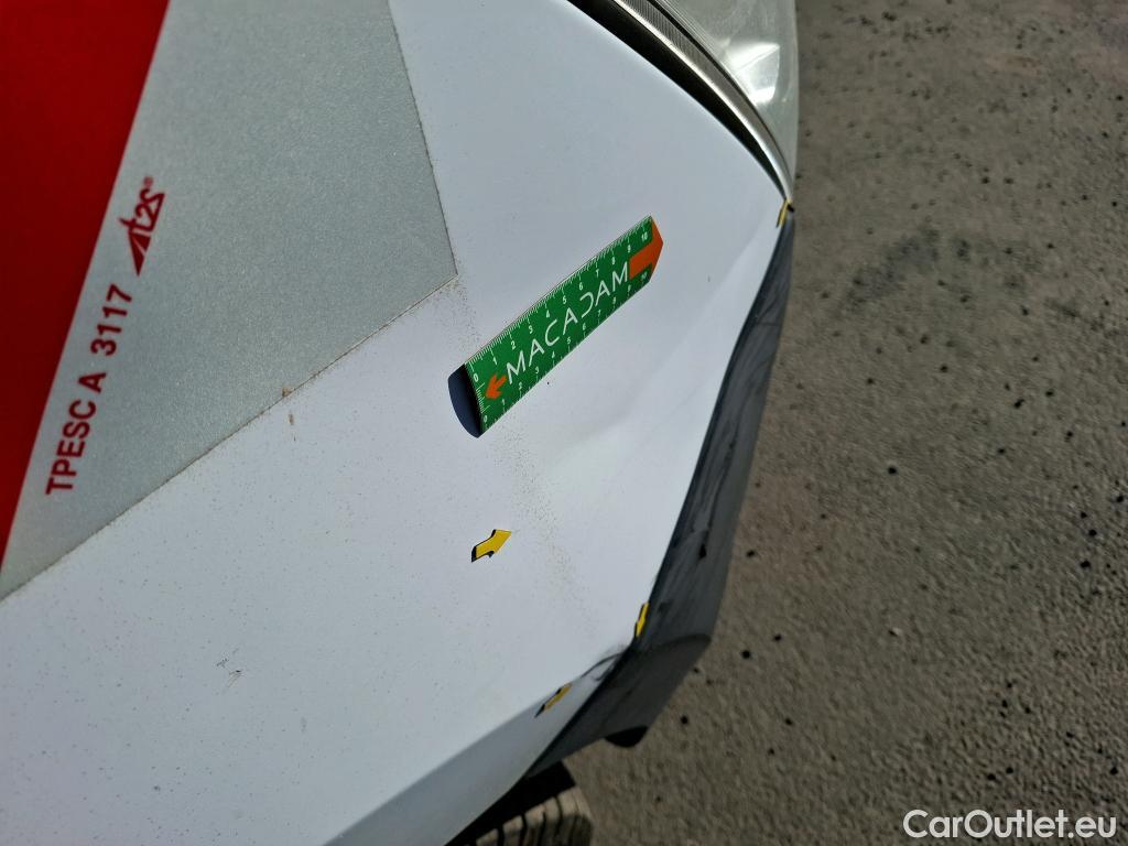  Renault  Master  III Fourgon L2H2 3 5 Grand Confort dCi 130CV BVM6 E6 #13