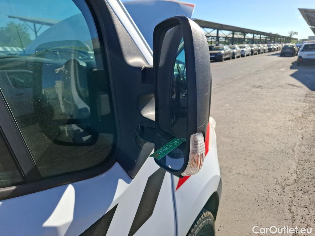  Renault  Master  III Fourgon L2H2 3 5 Grand Confort dCi 130CV BVM6 E6 #49