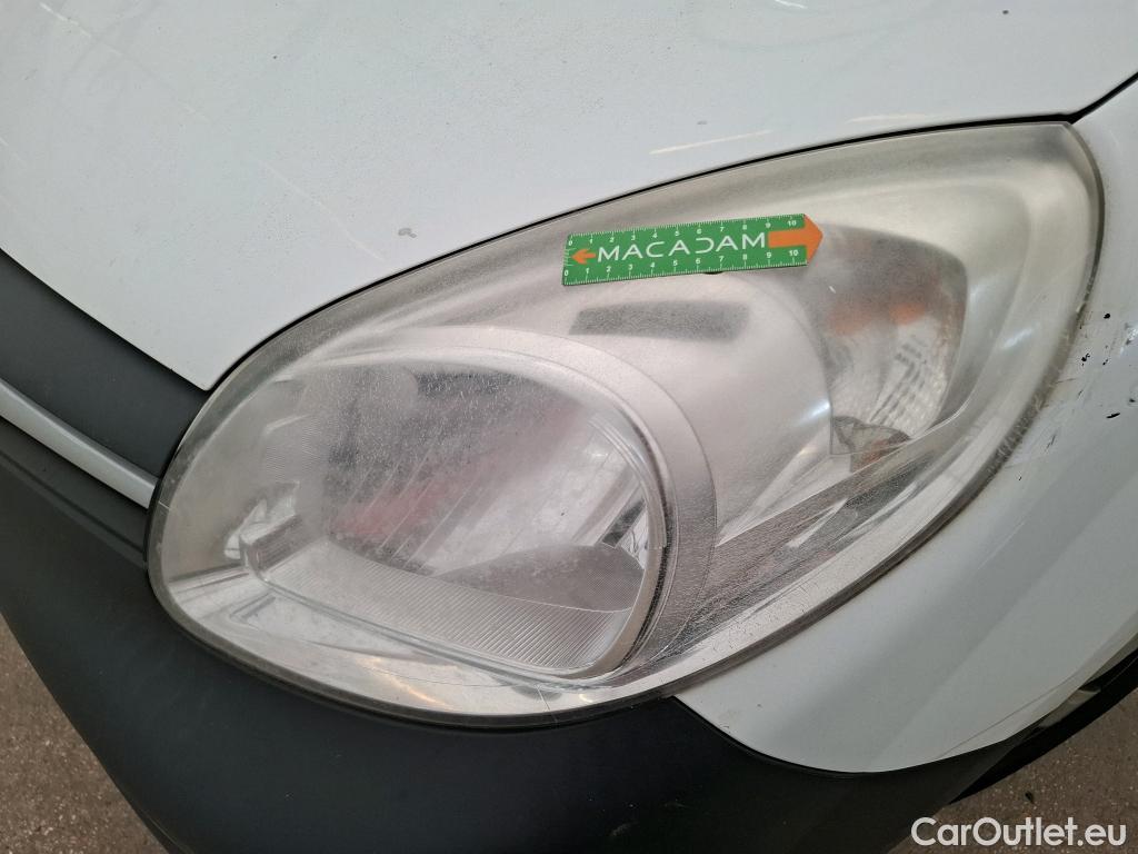  Renault  Kangoo RENAULT  Express / 2013 / 4P / Fourgonnette Extra R-Link dCi 75
 #28