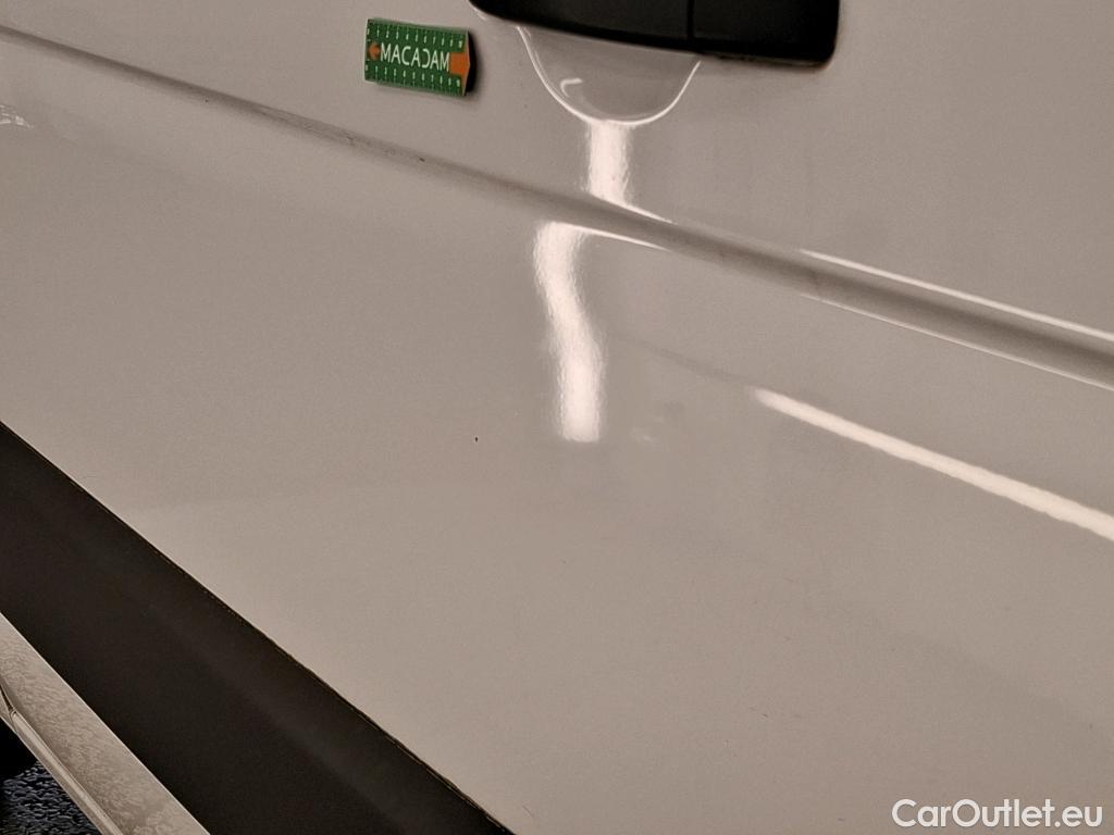  Renault  Master  III Fourgon L2H2 3 5 Grand Confort dCi 135CV BVM6 E6dT #10