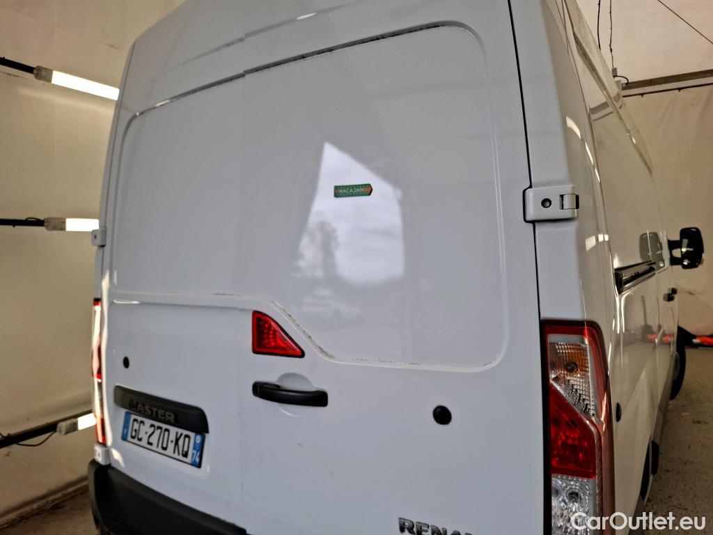  Renault  Master  III Fourgon L2H2 3 5 Grand Confort dCi 135CV BVM6 E6dT #11