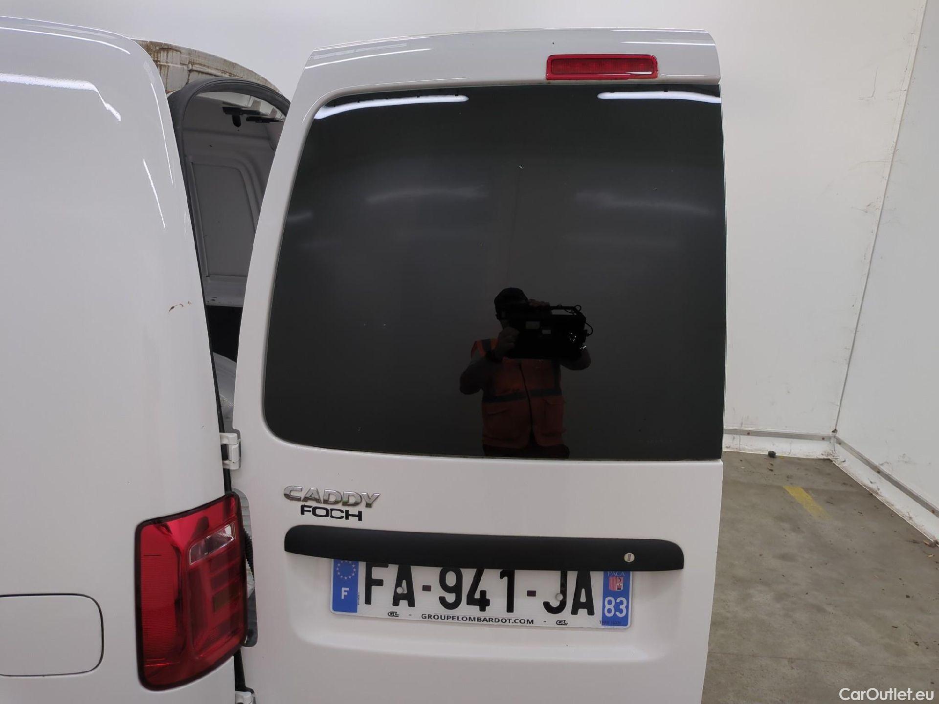  Volkswagen  Caddy VOLKSWAGEN  Van VU 4p Fourgonnette 2.0 TDI 102 Business Line Plus #9