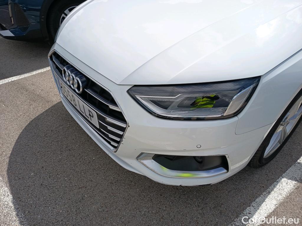  Audi  A4 AUDI  / 2019 / 5P / familiar Avant Advanced 35 TFSI 110kW (150CV) #28