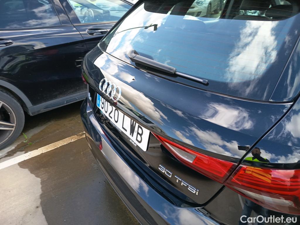  Audi  A3 AUDI  / 2020 / 5P / berlina con portón Sportback 30 TFSI 81kW (110CV) S tronic #3