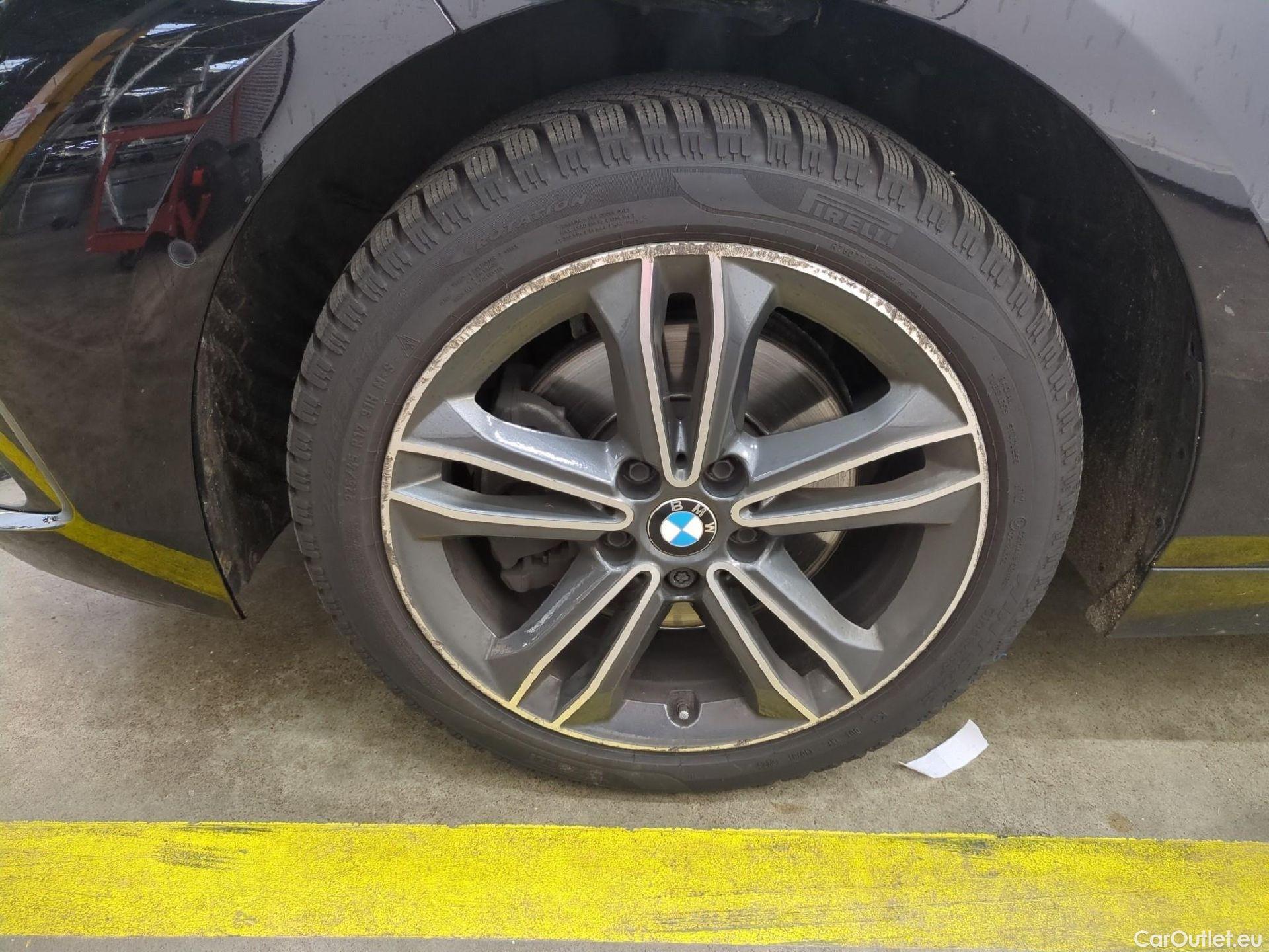  Bmw  Serie 1 Série 1 Berline 118 i Edition Sport 1.5 135CV BVA7 E6d #1