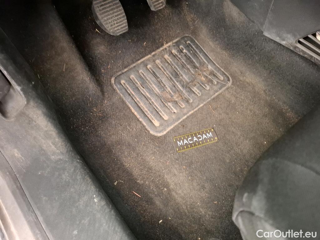  Citroen  C3 CITROEN  Société / 2020 / 5P / Berline BlueHDi 100 S&S BVM6 Feel Nav #3