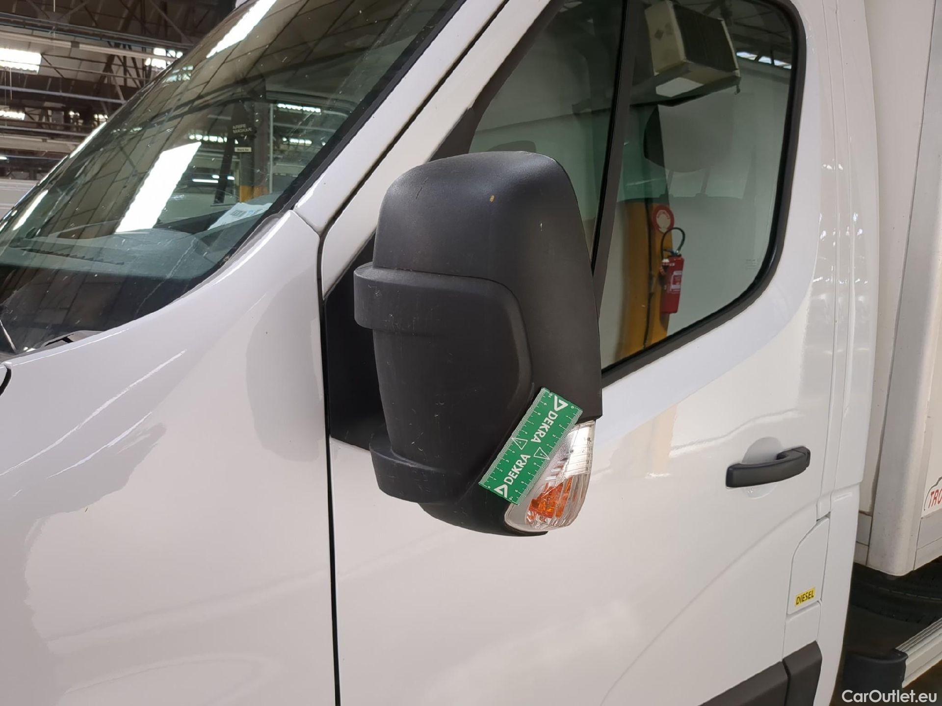  Renault  Master RENAULT  SC / 2019 / 2P / Châssis cabine CC Tr CF F3500 L3 Blue dCi 145 EVIE #10