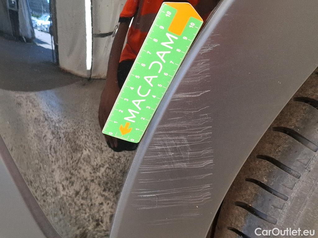  Citroen  C3  Société Feel Nav 1.2 PureTech 80CV BVM5 E6 #20