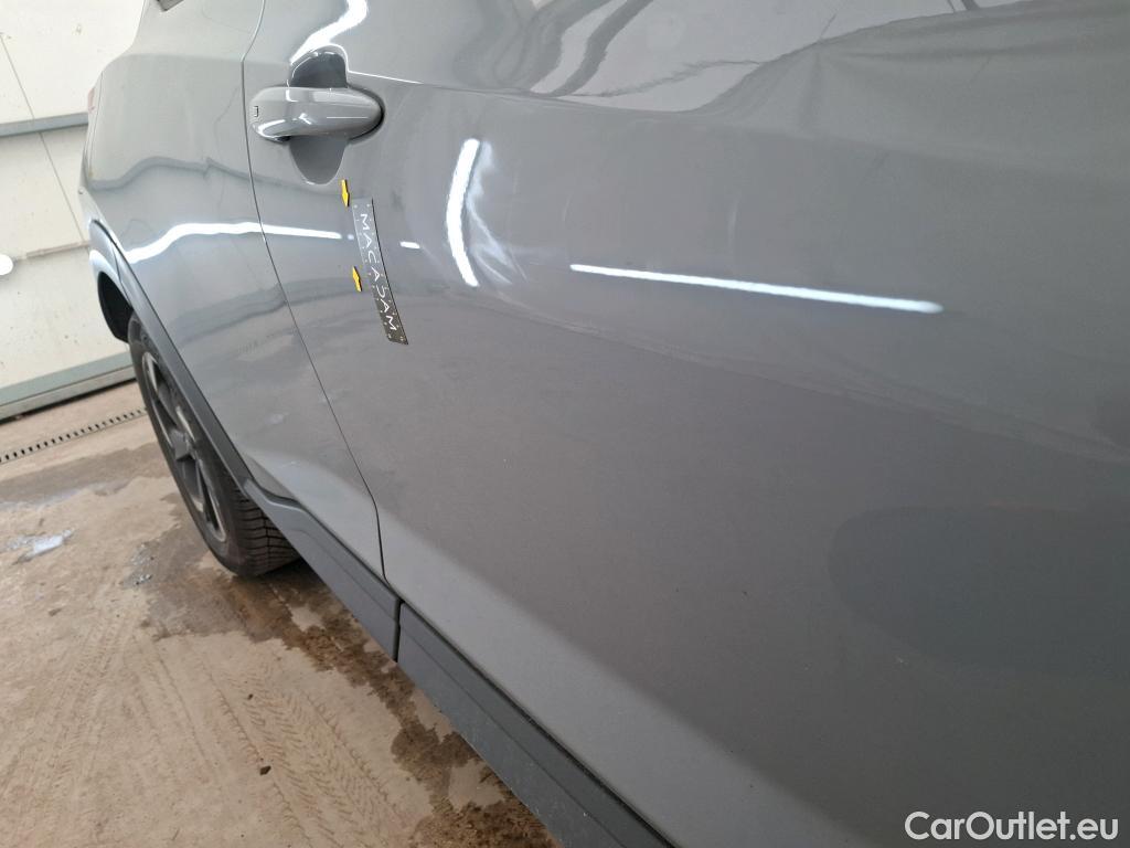  Nissan  Juke NISSAN  / 2019 / 5P / Crossover DIG-T 114 BVM6 Shadow(SP) #31
